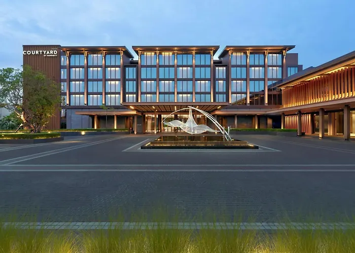 Courtyard By Marriott Suvarnabhumi Airport Отель
