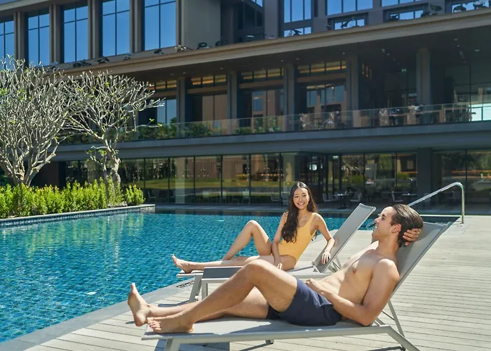 Отель Courtyard By Marriott Suvarnabhumi Airport
