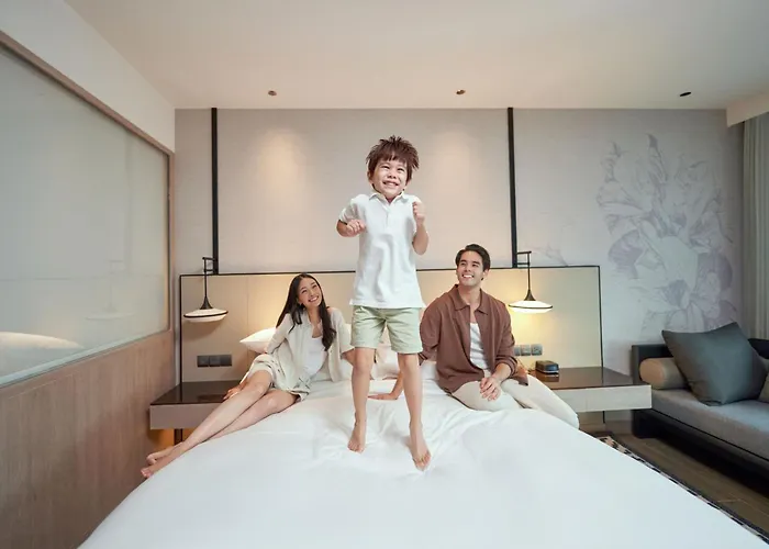 Отель Courtyard By Marriott Suvarnabhumi Airport 4*