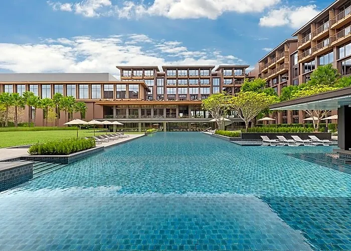 Отель Courtyard By Marriott Suvarnabhumi Airport