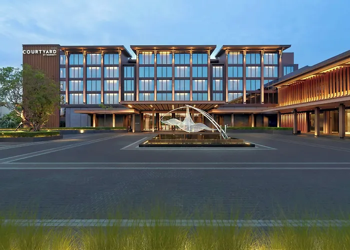 מלון Courtyard By Marriott Suvarnabhumi Airport בנגקוק