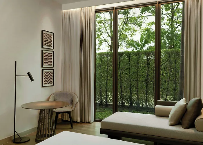 Courtyard By Marriott Suvarnabhumi Airport מלון